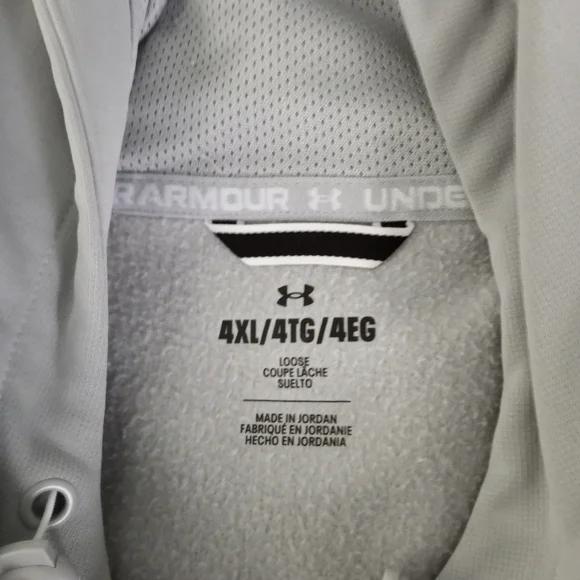 UNDER ARMOUR plus Size Jacket - Picture 3 of 4
